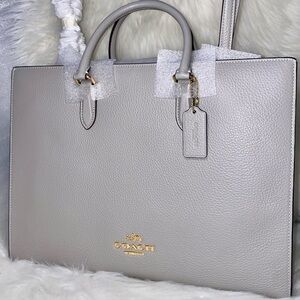 Coach 🩶 Maggie leather purse Tote bag New with tags